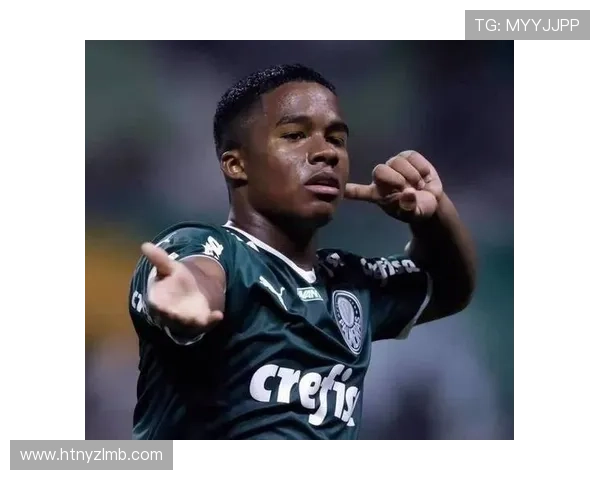 足球明星的时尚飞行装扮揭秘引领潮流的空中穿搭风格